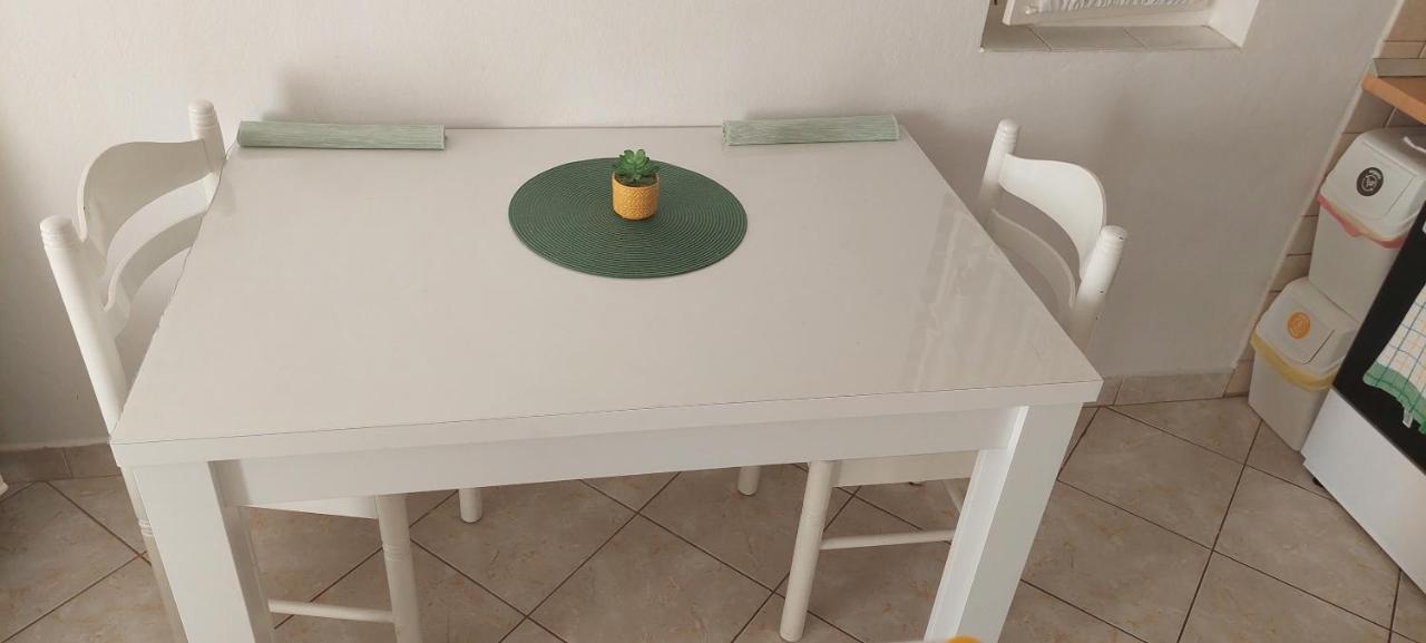 Pahljina Apartments Palit Екстериор снимка